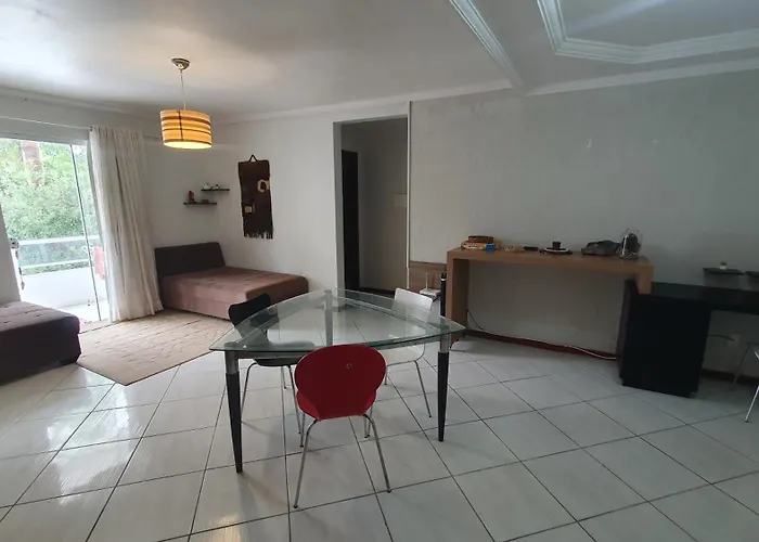 Apartamento Praia Ingleses- Florianopolis - Sc - 2 Quartos E 2 Banheiros